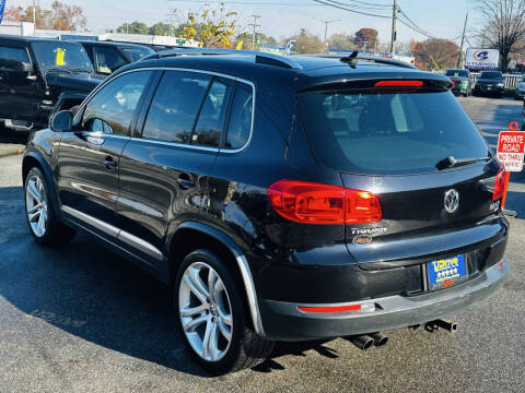 2012 Volkswagen Tiguan SEL 4Motion
