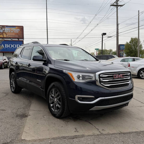 2017 GMC Acadia SLT-1