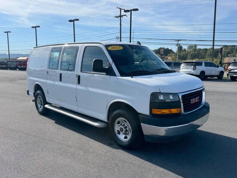 2023 GMC Savana 2500