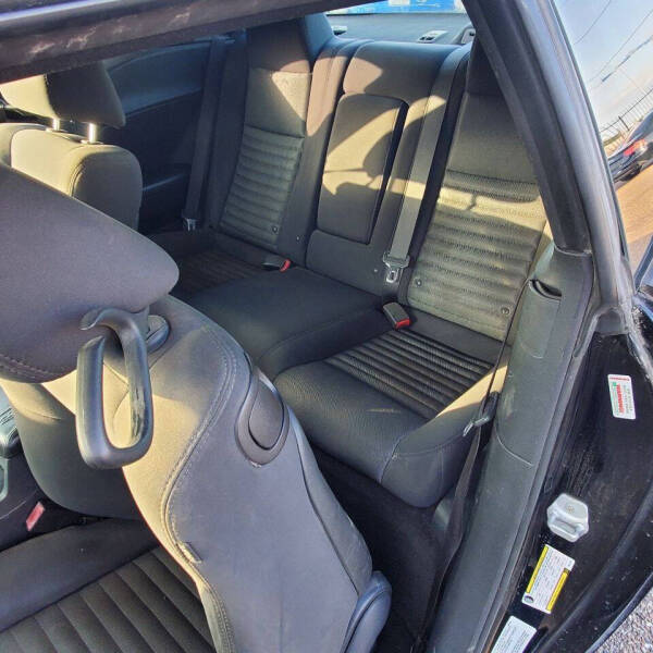 2013 Dodge Challenger SXT