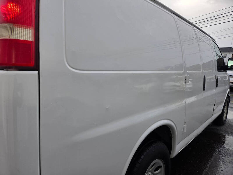 2009 Chevrolet Express 1500