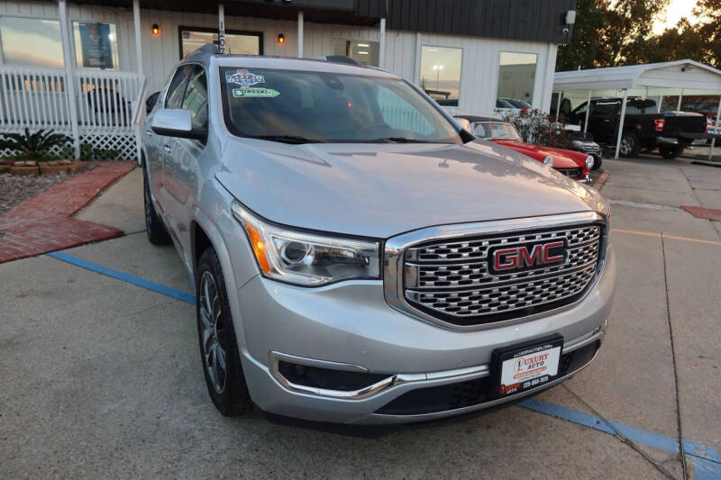 2017 GMC Acadia Denali