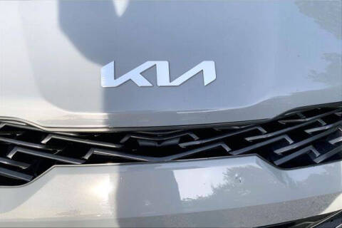 2023 Kia K5
