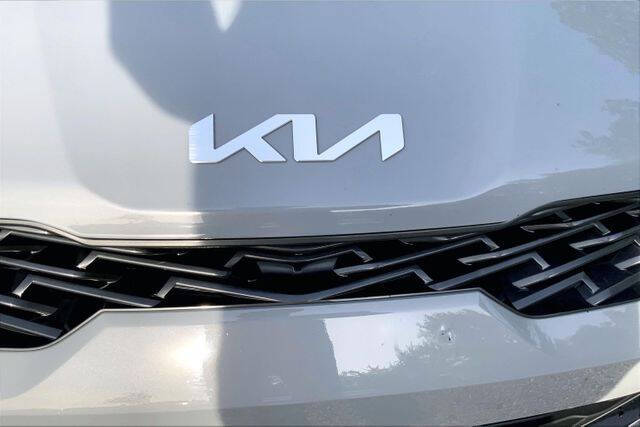 2023 Kia K5