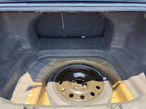 2014 Ford Taurus SE