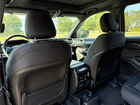 2025 Jeep Grand Cherokee L Laredo