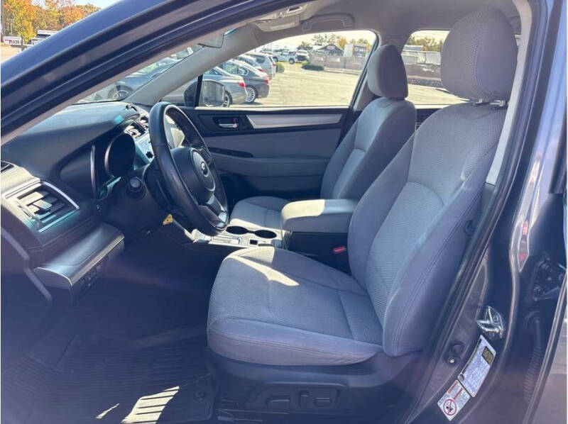 2018 Subaru Outback 2.5i Premium