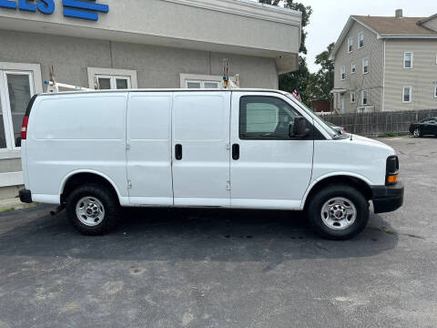 2015 GMC Savana 2500