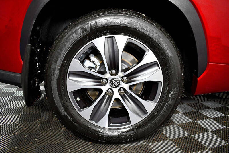 2020 Toyota Highlander Hybrid XLE