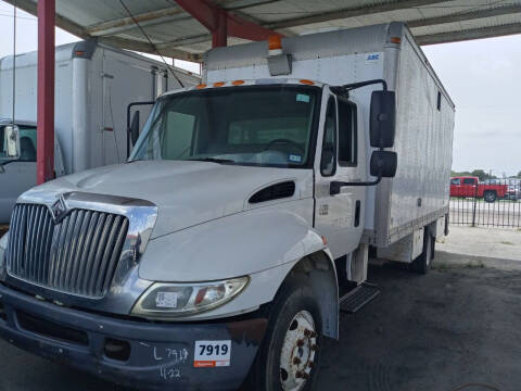 2005 International DuraStar 4200