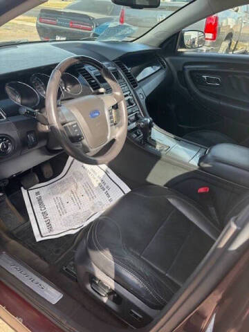 2011 Ford Taurus Limited