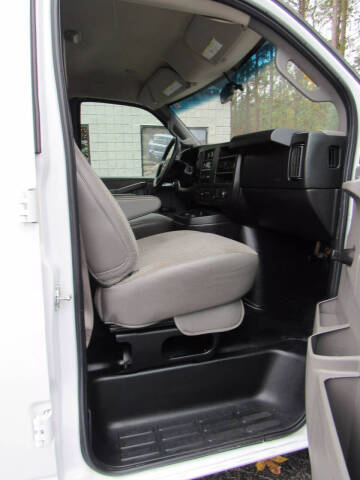 2018 Chevrolet Express 2500