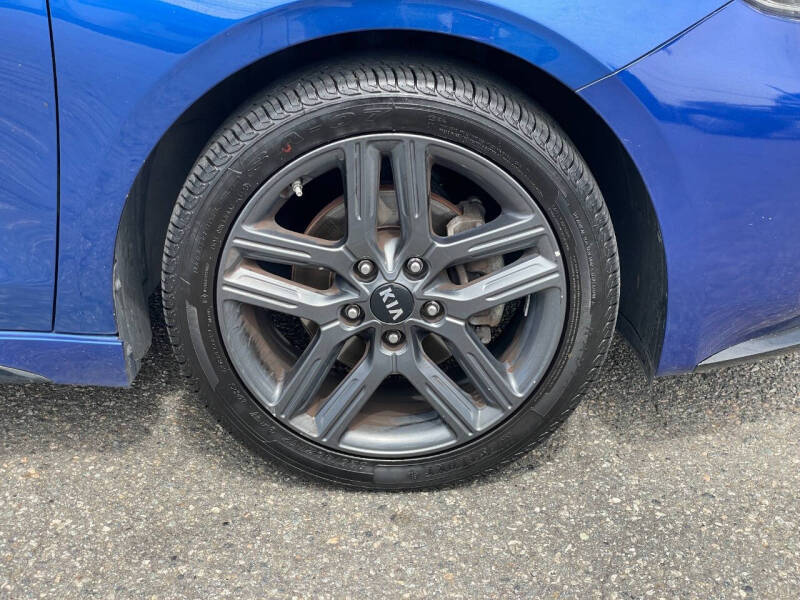 2020 Kia Forte GT Line