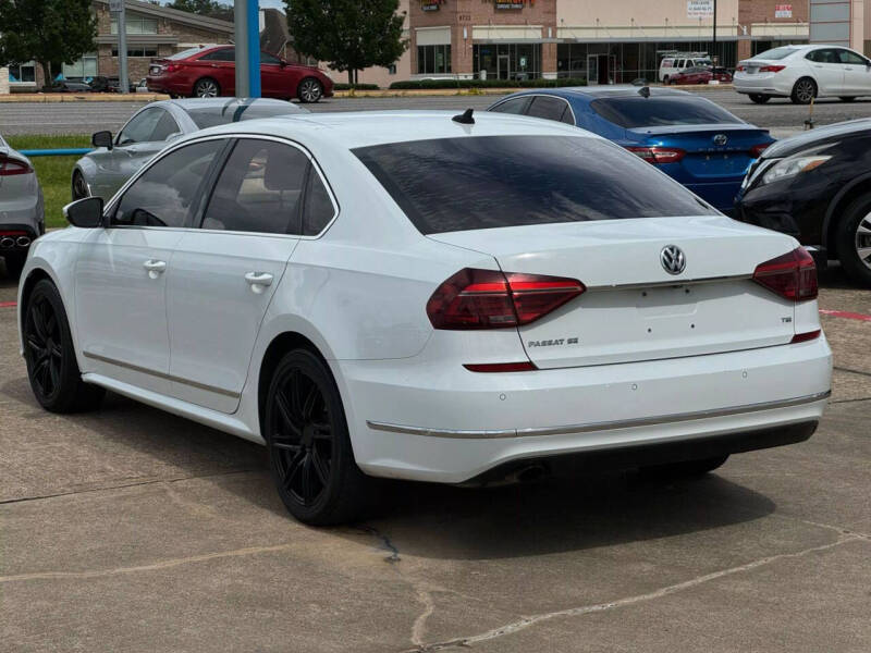 2017 Volkswagen Passat 1.8T SE