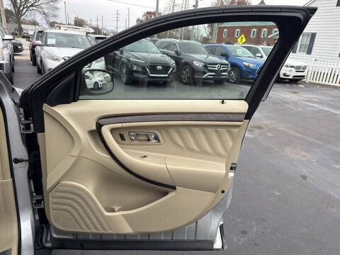 2015 Ford Taurus Limited