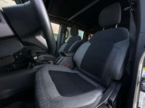 2021 Ford Bronco Base Advanced