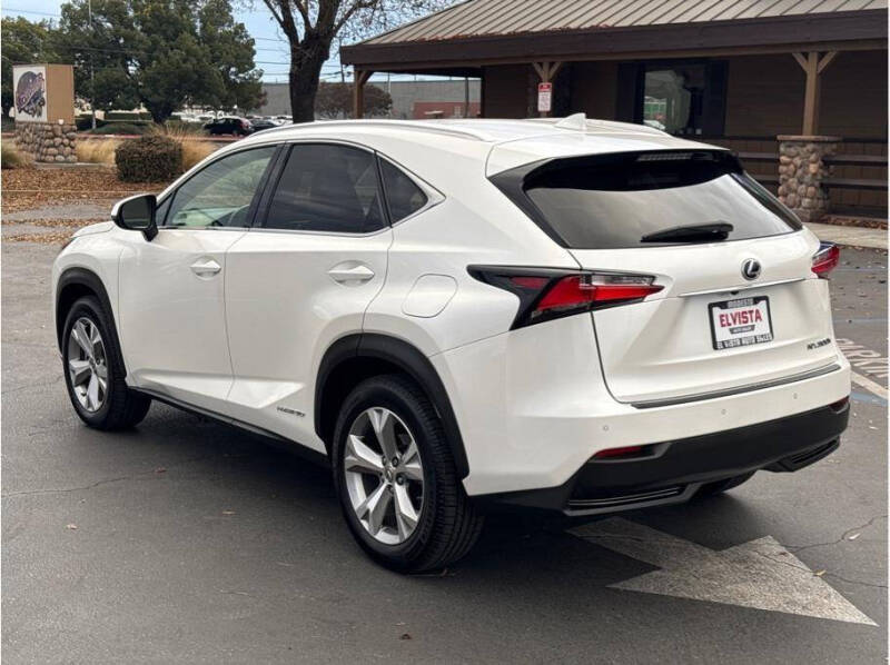2017 Lexus NX 300h