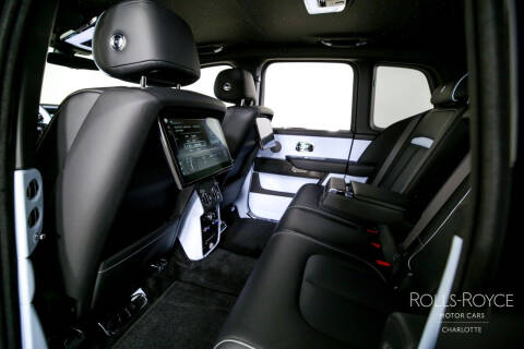 2024 Rolls-Royce Black Badge Cullinan