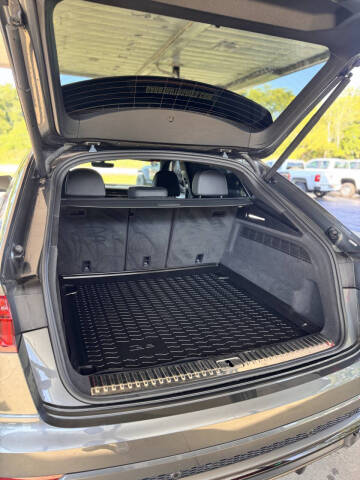 2019 Audi Q8 quattro Prestige 55 TFSI