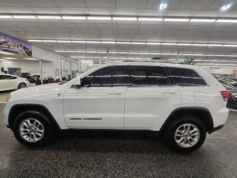 2020 Jeep Grand Cherokee Laredo