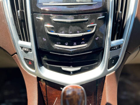 2013 Cadillac SRX Performance Collection