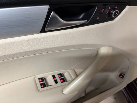 2013 Volkswagen Passat TDI SE