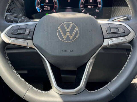 2025 Volkswagen Tiguan SE 4Motion