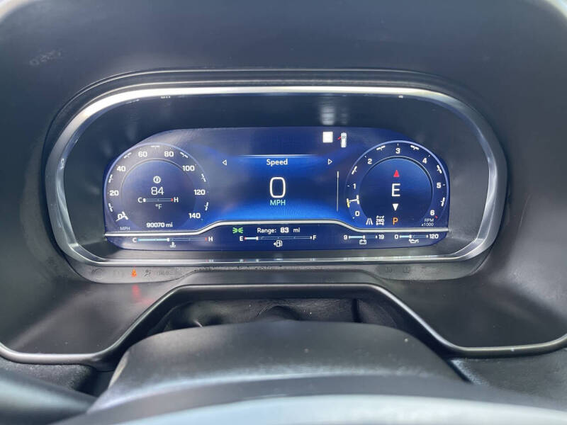 2022 Chevrolet Suburban LT