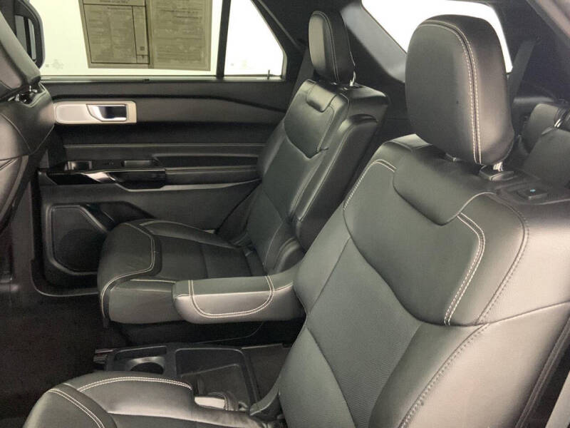 2021 Ford Explorer ST
