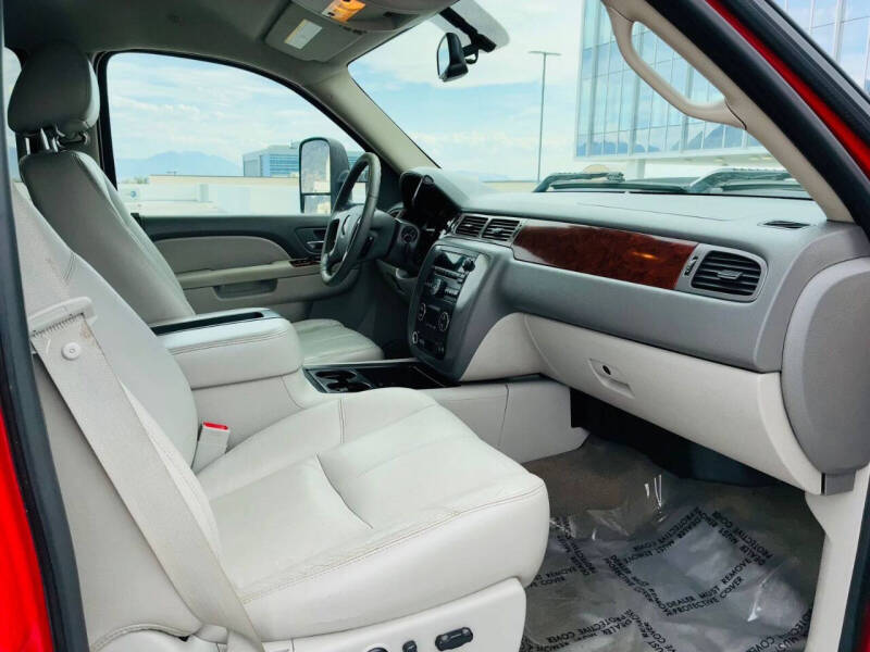 2011 GMC Sierra 3500HD SLT