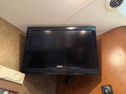 2012 Freightliner XCS Chassis