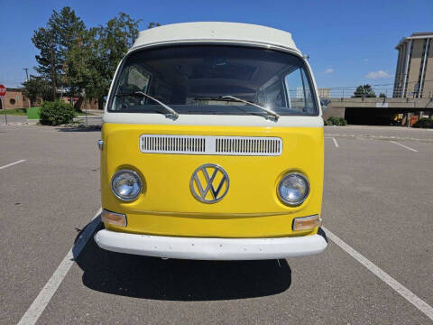 1971 Volkswagen Camper Bus