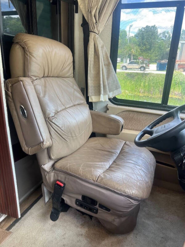 2002 Workhorse W22