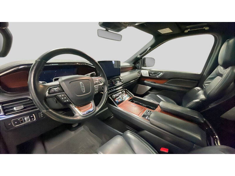 2023 Lincoln Navigator L Reserve
