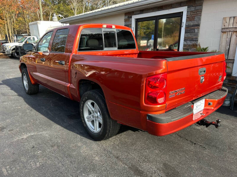 2007 Dodge Dakota SLT photo 6