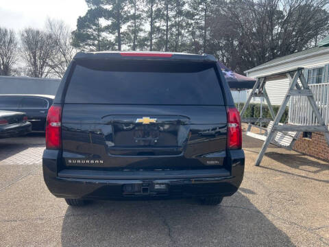 2018 Chevrolet Suburban LT