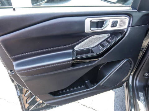 2022 Ford Explorer Platinum