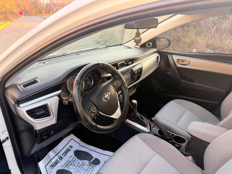 2016 Toyota Corolla LE