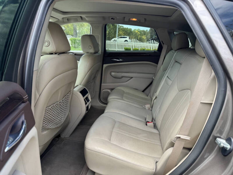 2011 Cadillac SRX Luxury Collection