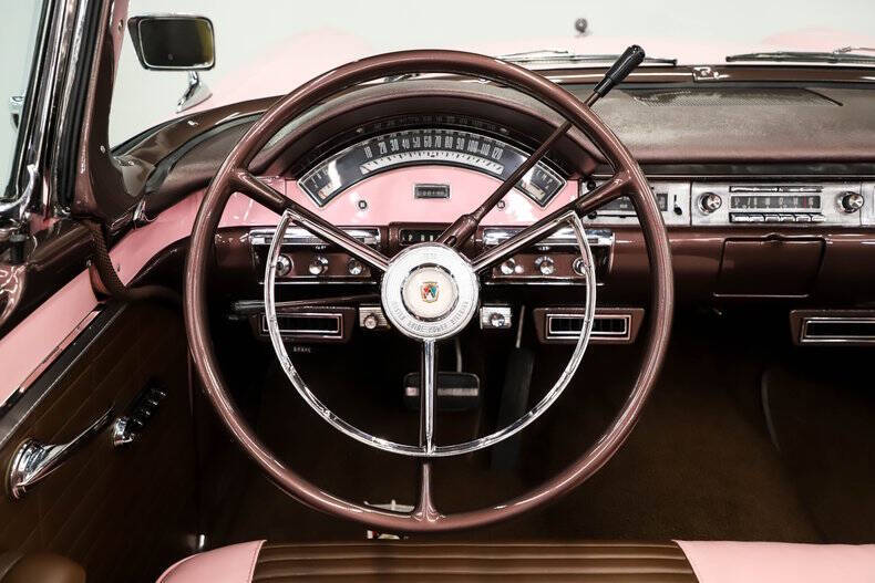 1957 Ford Fairlane