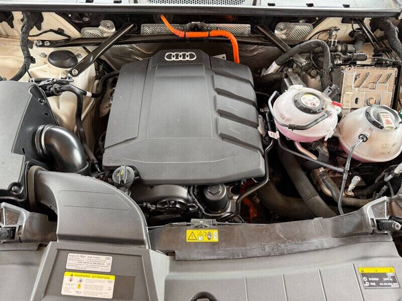 2021 Audi Q5 e quattro Prestige 55 TFSI