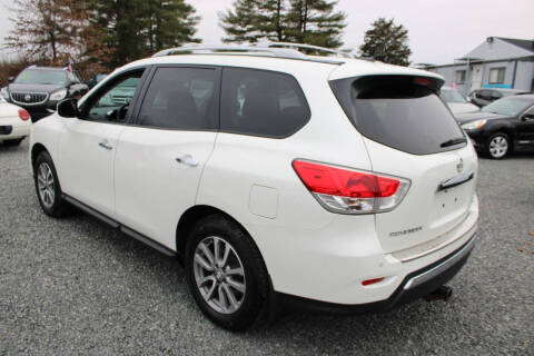 2015 Nissan Pathfinder SV