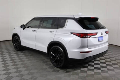 2022 Mitsubishi Outlander Black Edition