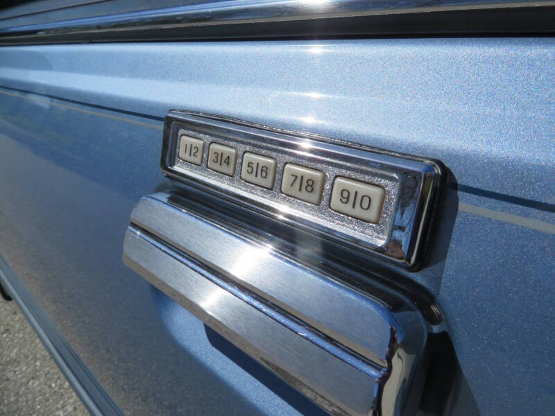 1988 Lincoln Mark VII LSC