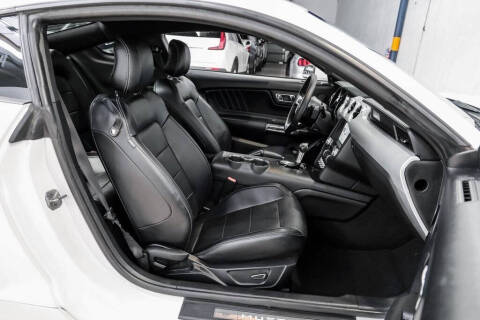 2017 Ford Mustang EcoBoost Premium