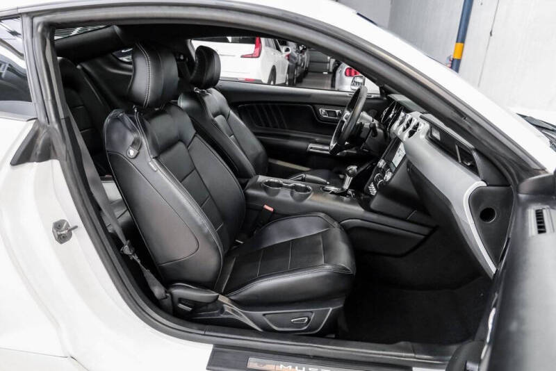 2017 Ford Mustang EcoBoost Premium