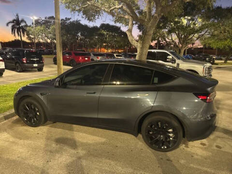 2023 Tesla Model Y Long Range
