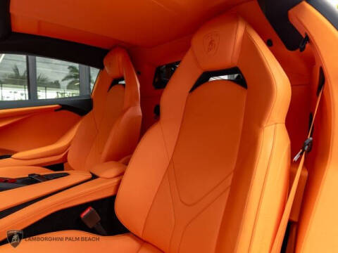 2026 Lamborghini Revuelto