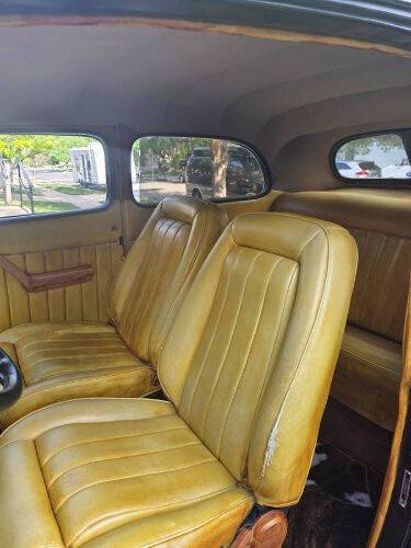 1937 Ford Tudor