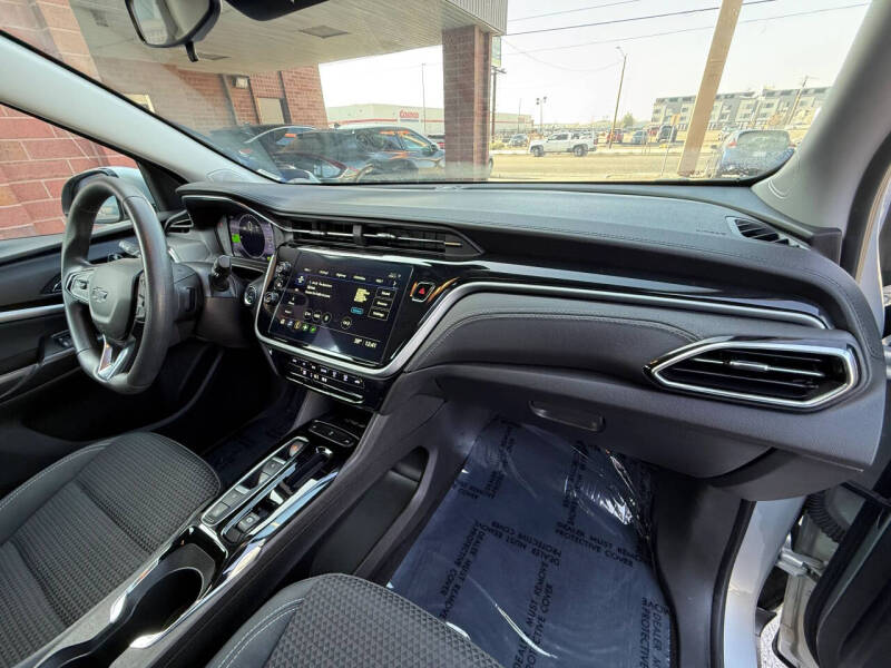 2023 Chevrolet Bolt EUV LT